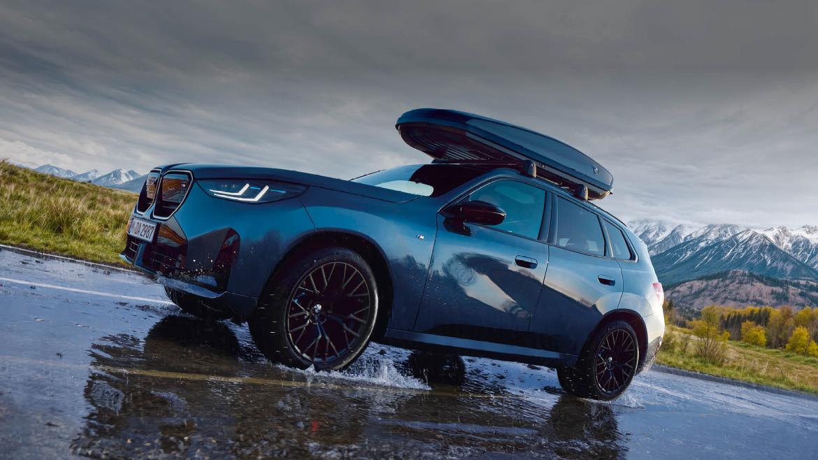 ZELFVERZEKERD DE WINTER DOOR.