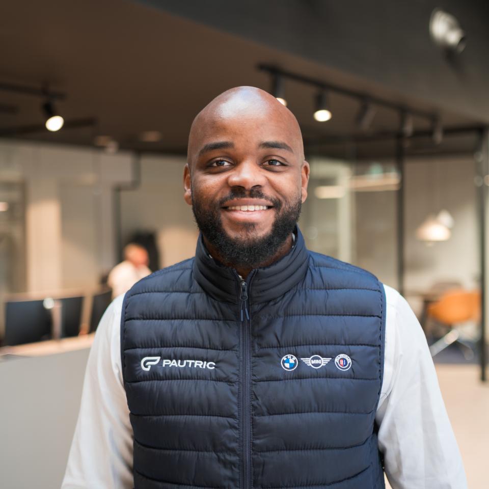 Jonathan Zeutsop BMW Pautric Brussels Woluwe